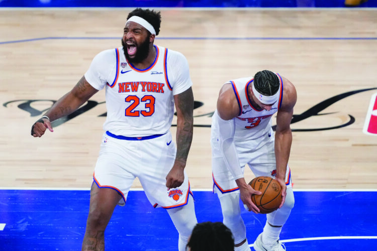 Knicks complete record rally from 29 points down and beat Spurs 107-106 for 3-1 NBA Finals lead